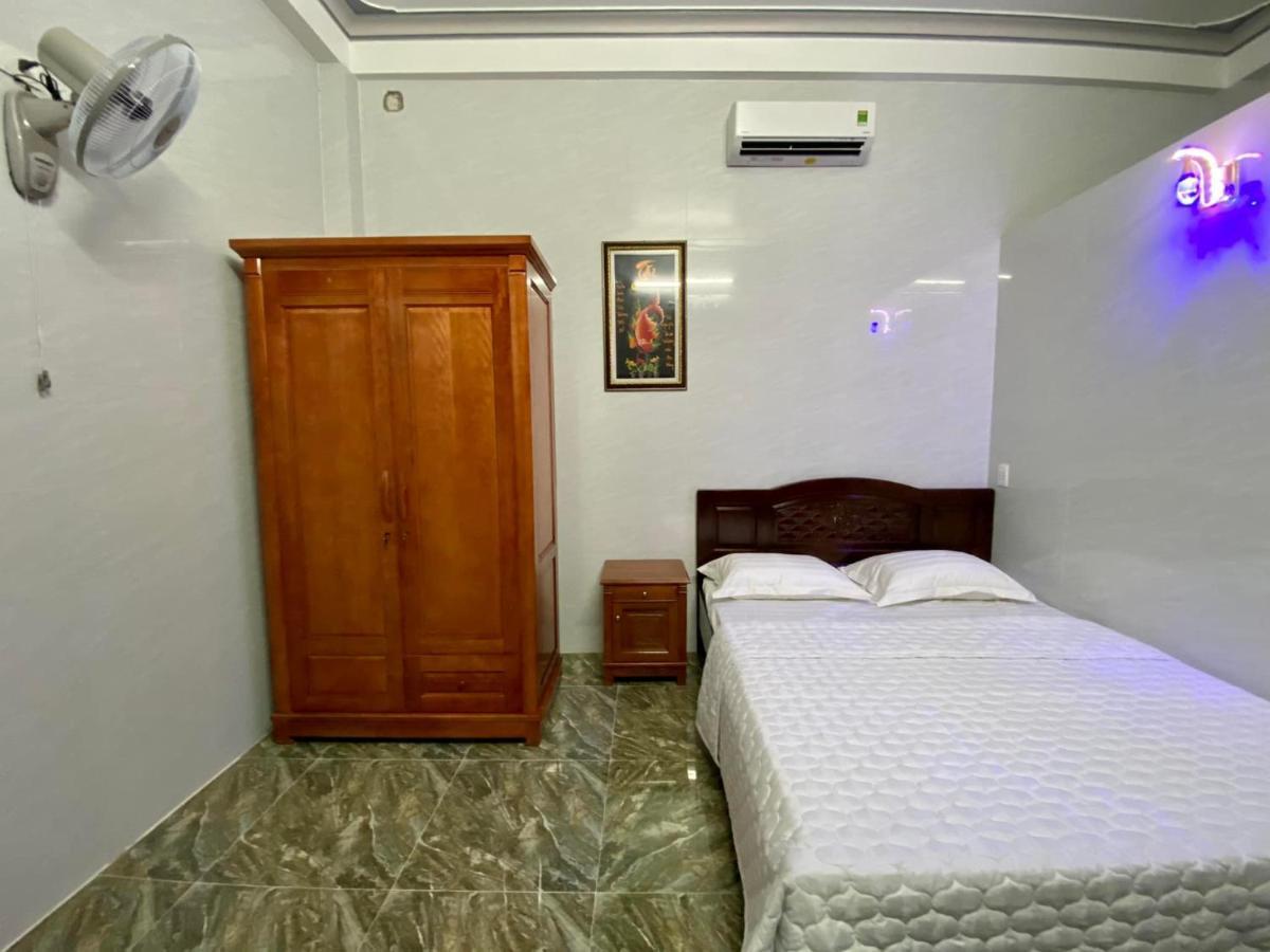 Nha Nghi Duy Tan Motel 140 Nguyen Du 0353007568 Quảng Ngãi Exteriör bild