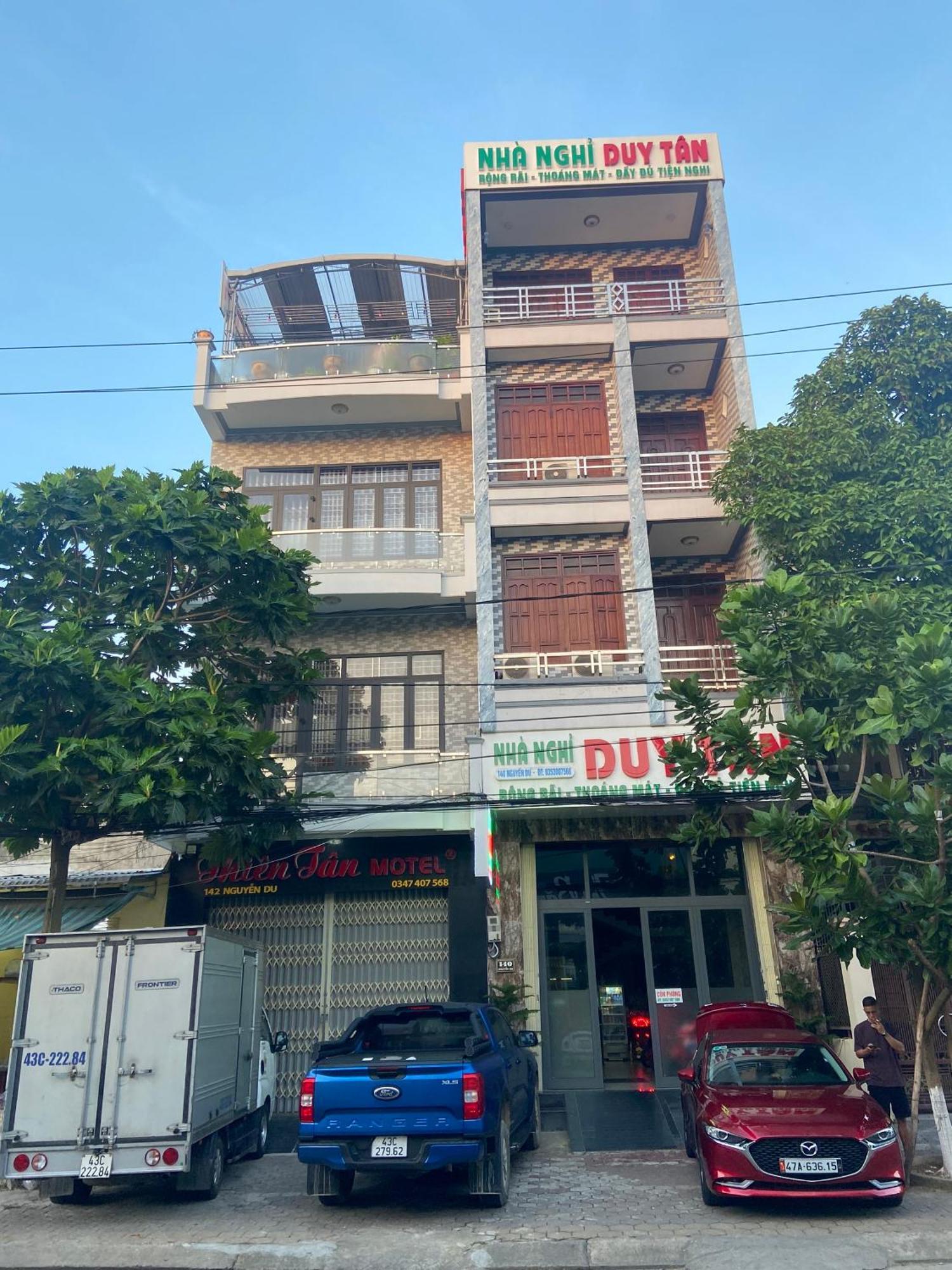 Nha Nghi Duy Tan Motel 140 Nguyen Du 0353007568 Quảng Ngãi Exteriör bild